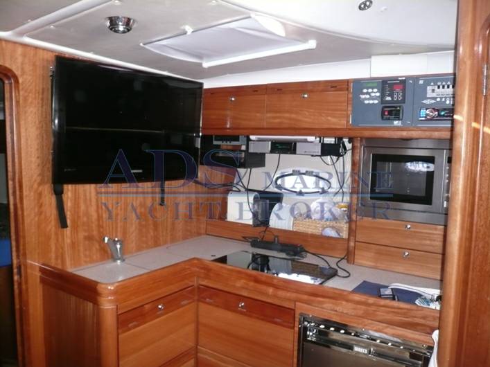 Bavaria 37 ht, axius