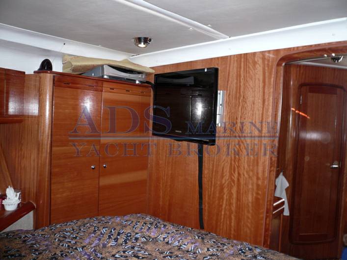 Bavaria 37 ht, axius