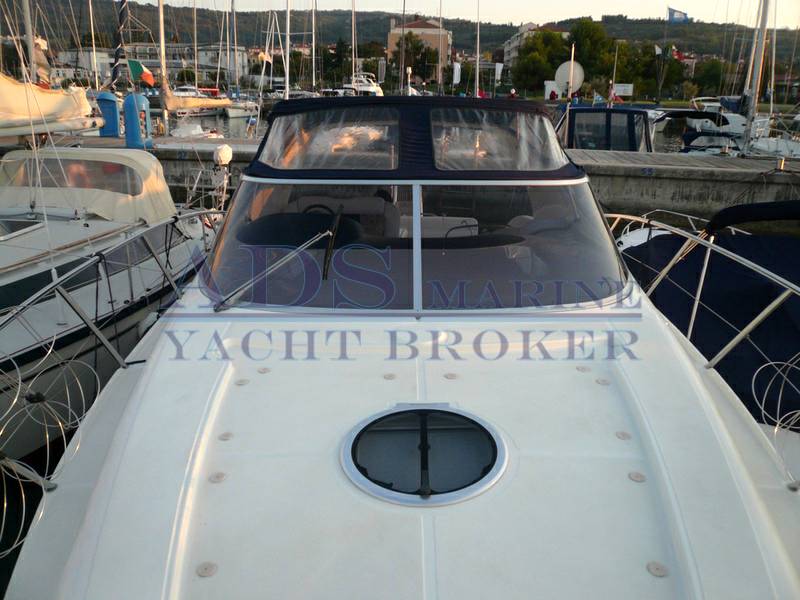 Atlantis 345