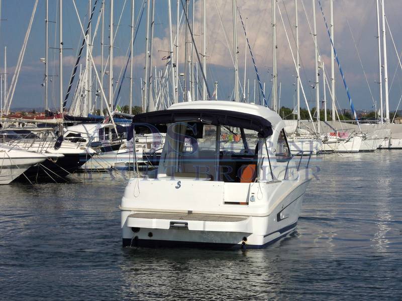 Beneteau Antares 8