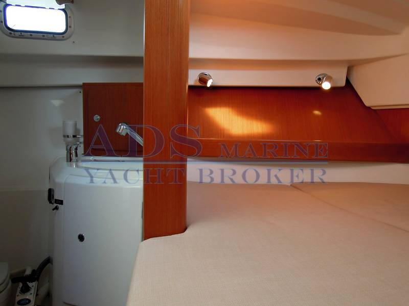 Beneteau Antares 8