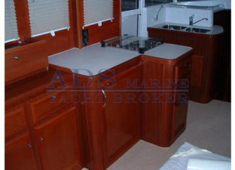 Beneteau Swift trawler 42