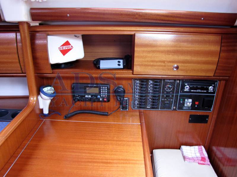 Bavaria 32 cruiser