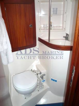 Elan marine 45