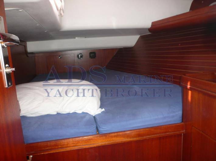 Elan marine 45