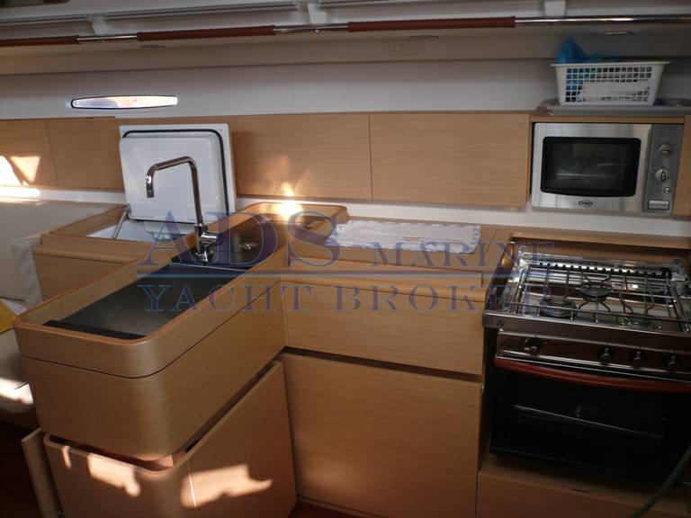 Beneteau First 45