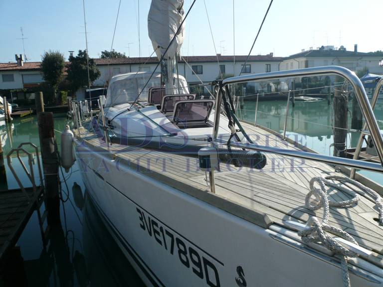 Beneteau First 45
