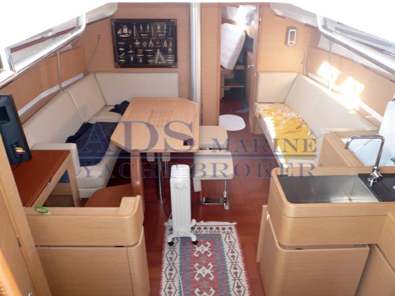 Beneteau First 45