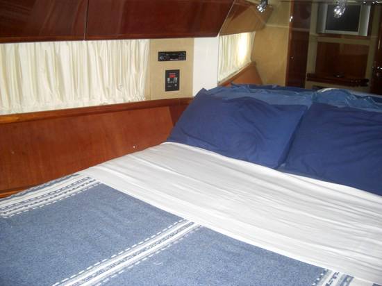 Ferretti 55