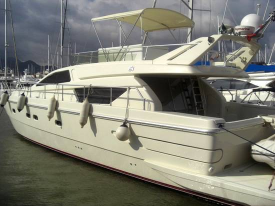 Ferretti 55