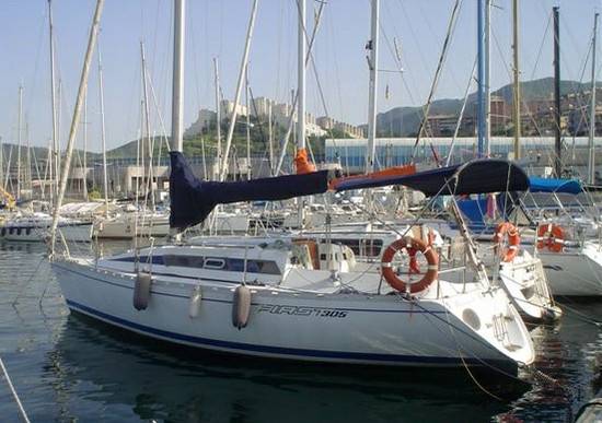 Beneteau First 305