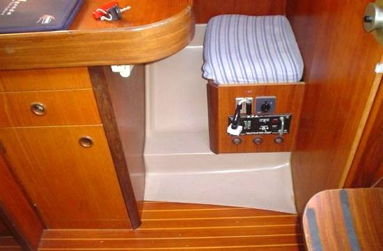 Beneteau First 305