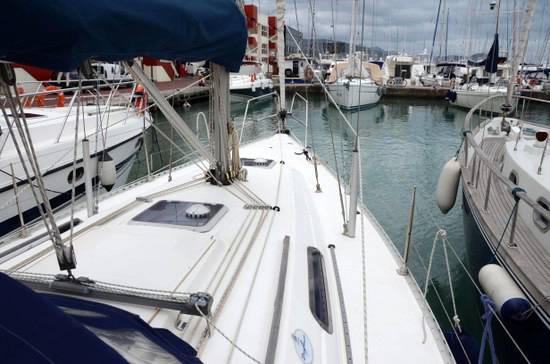 Dufour 35