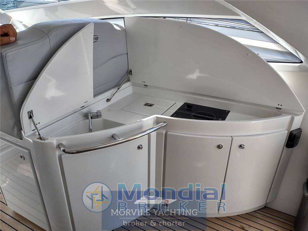 Pershing 50