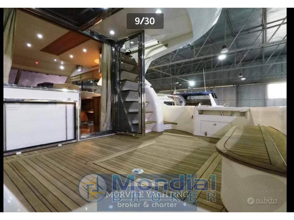 Cayman 50 fly