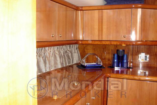 Sunseeker Camargue 44