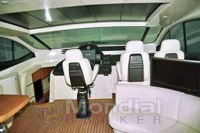 Pershing 62