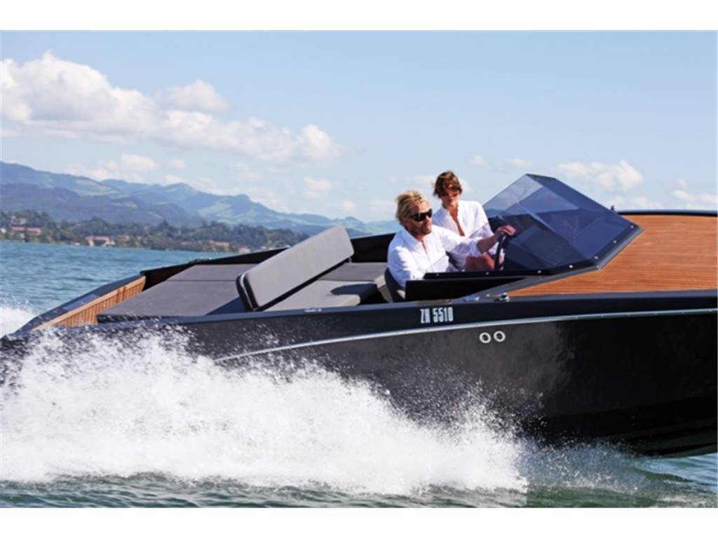 Ganz boat Ovation 6.8 nuova