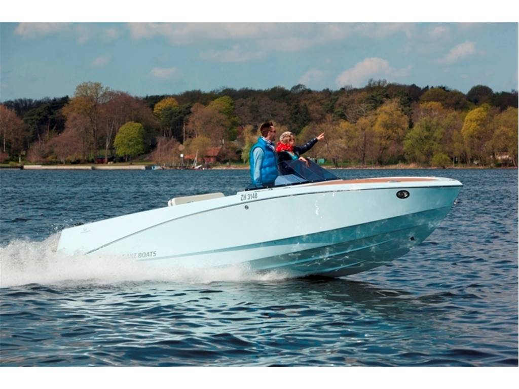 Ganz boat Ovation 6.8 nuova