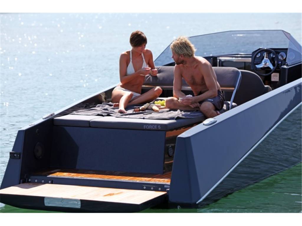 Ganz boat Ovation 6.8 nuova