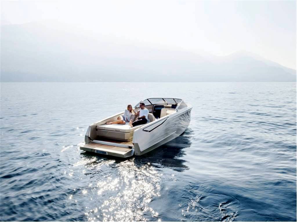 Ganz boat Ovation 7.6 nuova