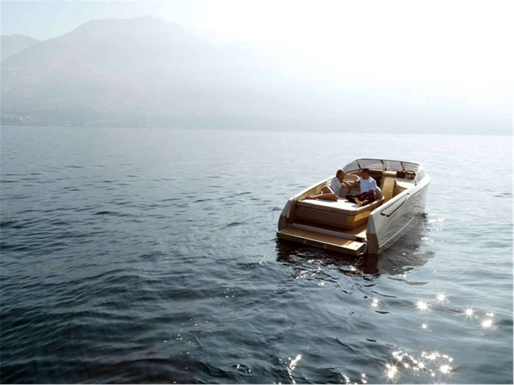Ganz boat Ovation 7.6 nuova