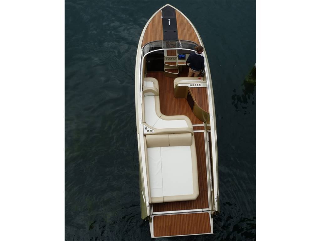 Ganz boat Ovation 7.6 nuova