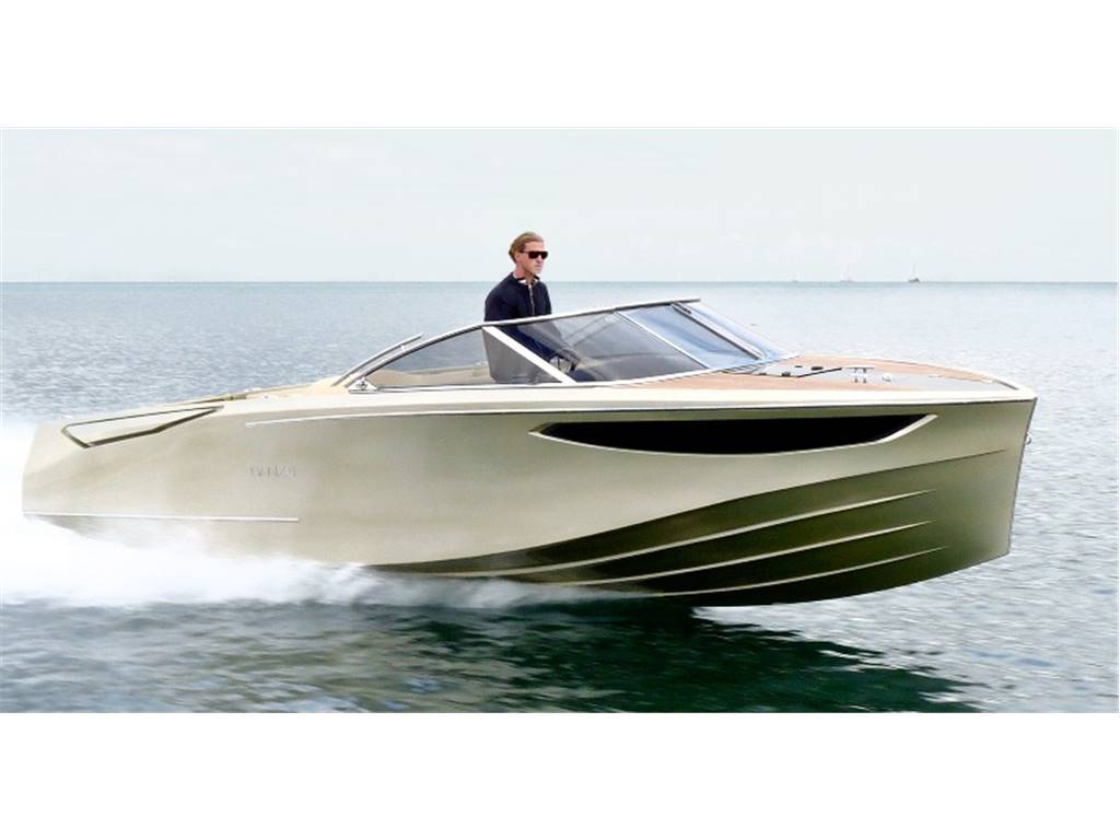 Ganz boat Ovation 7.6 nuova