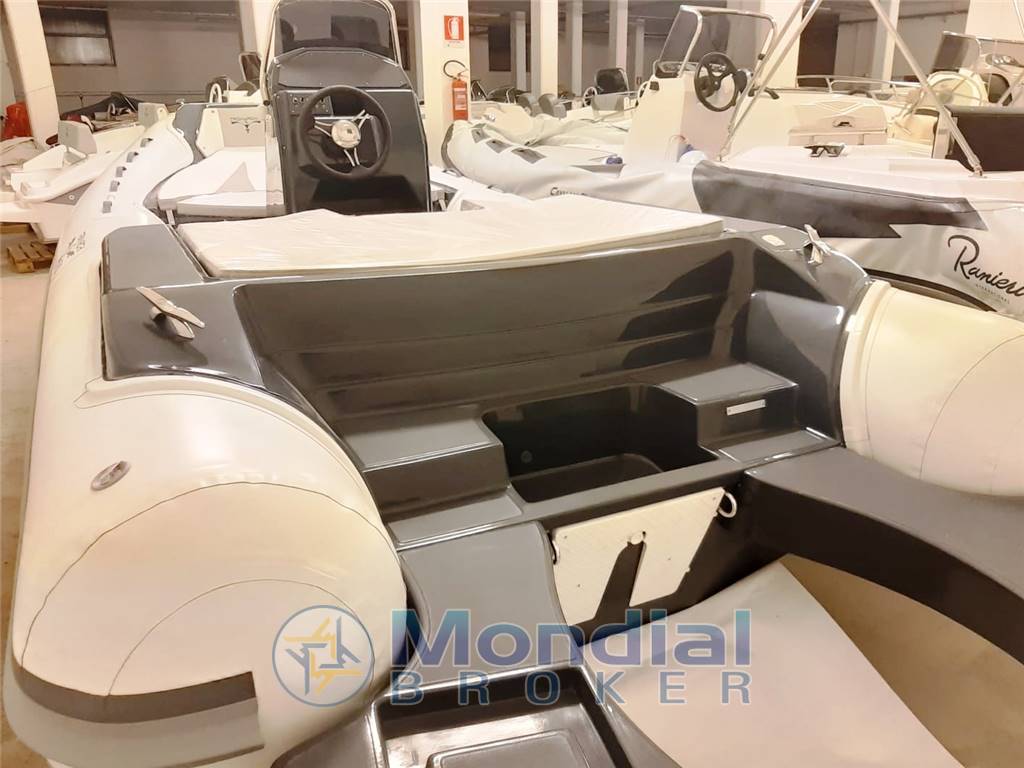 Trimarchi 580 rib