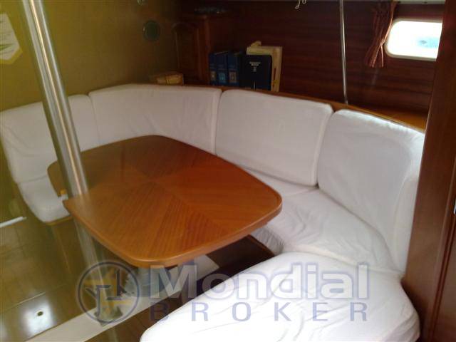Beneteau Oceanis clipper 35.1