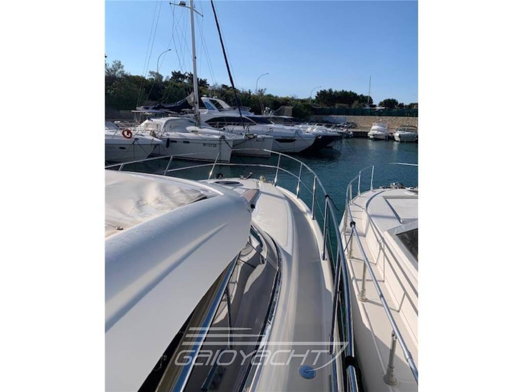 Azimut Atlantis 40