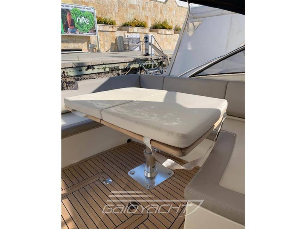 Azimut Atlantis 40