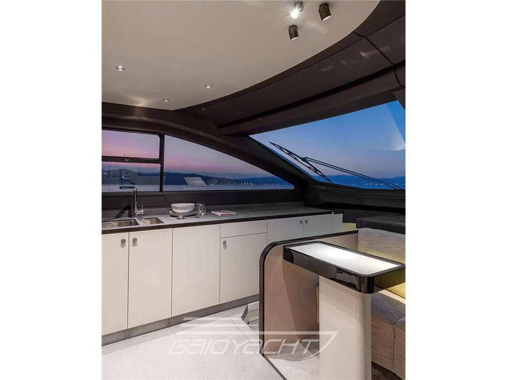 Azimut 78 flybridge