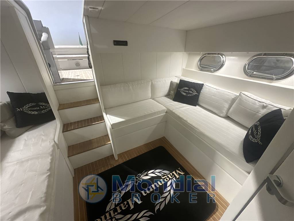 Magnum marine 40