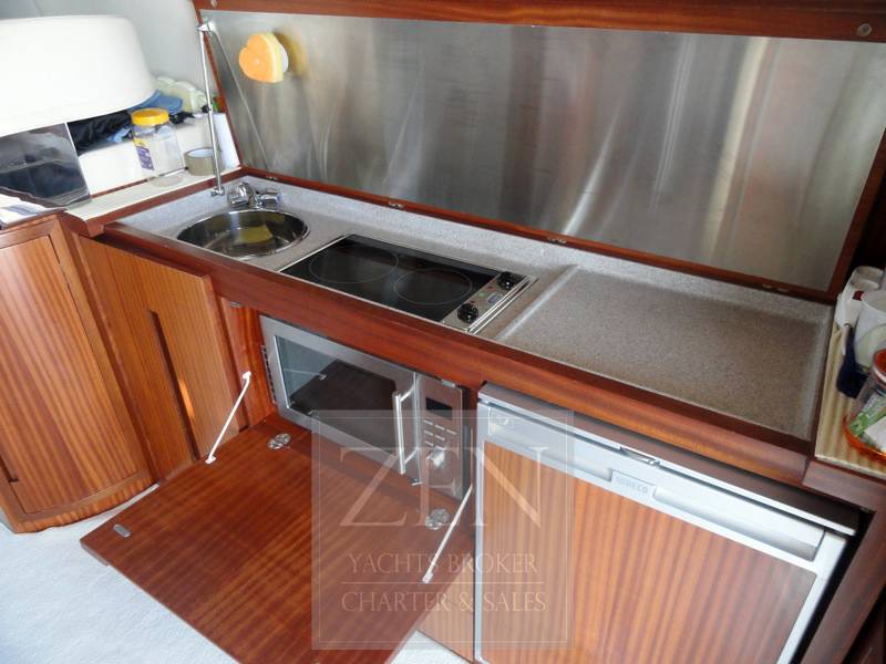 Viking yachts Sanremo 465
