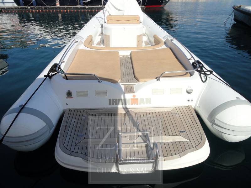 Sacs marine Stratos 12