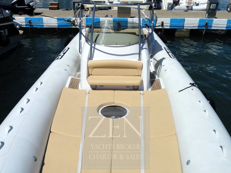 Sacs Stratos 12