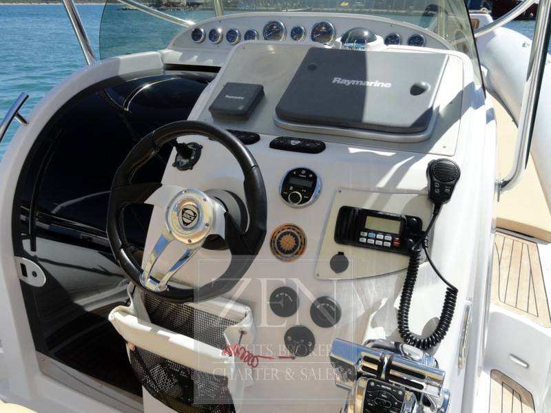 Sacs Stratos 12