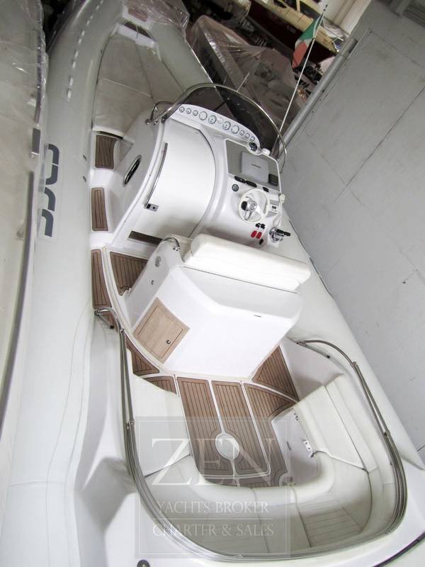 Sacs marine Stratos 12