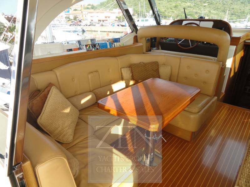 Mochi craft 51 dolphin