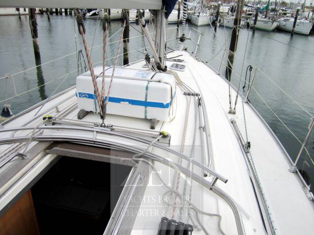 Bavaria 36 cruiser