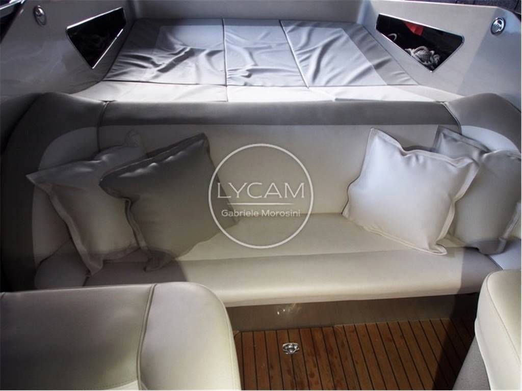 Riva sarnico St. tropez