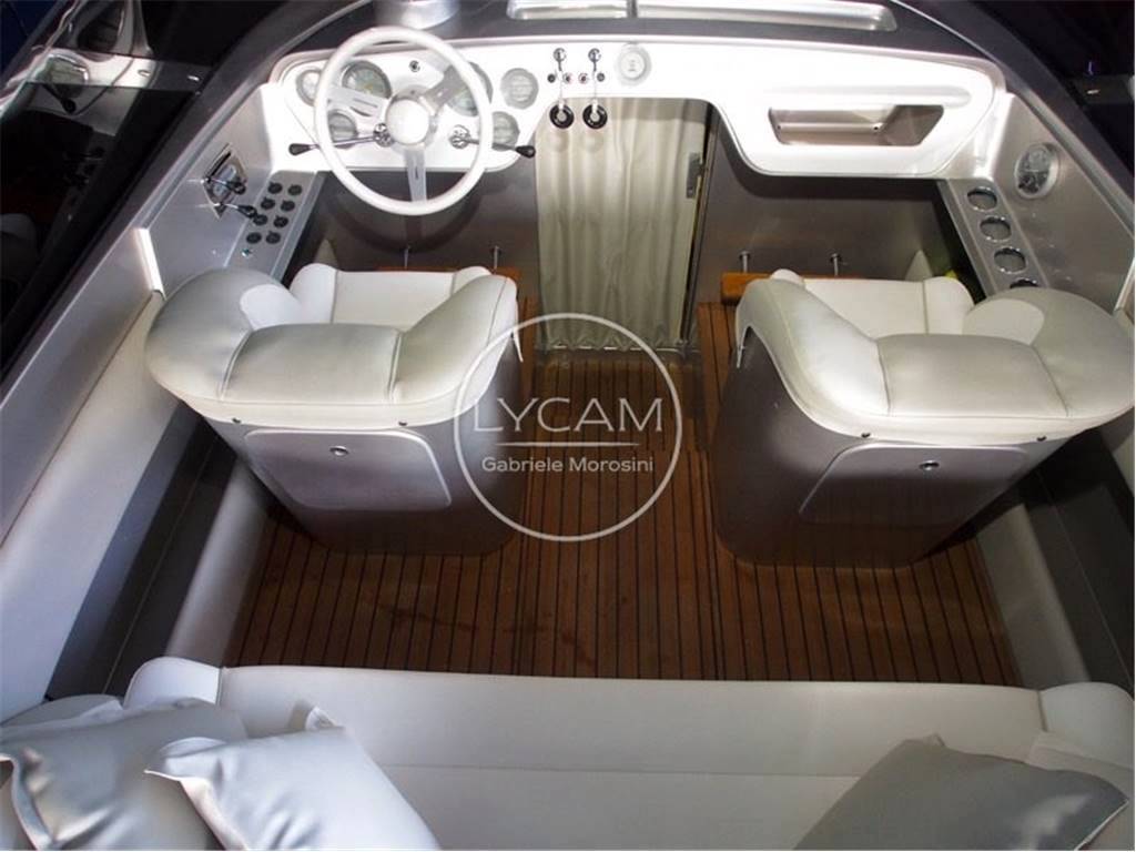 Riva sarnico St. tropez