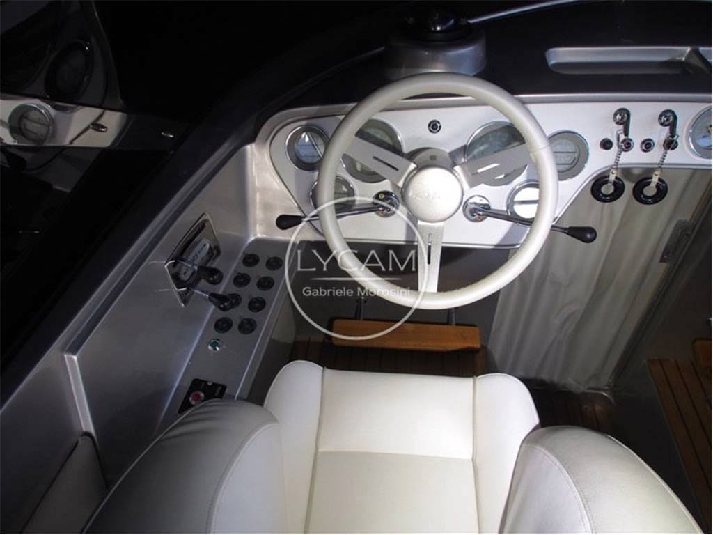 Riva sarnico St. tropez