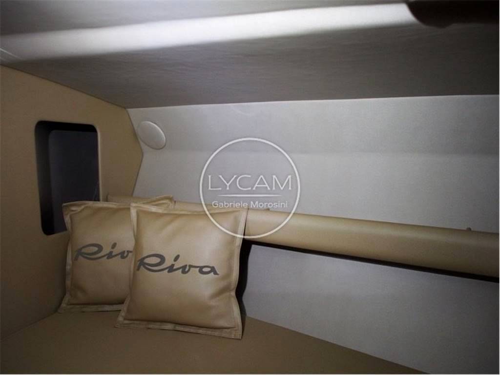 Riva sarnico St. tropez
