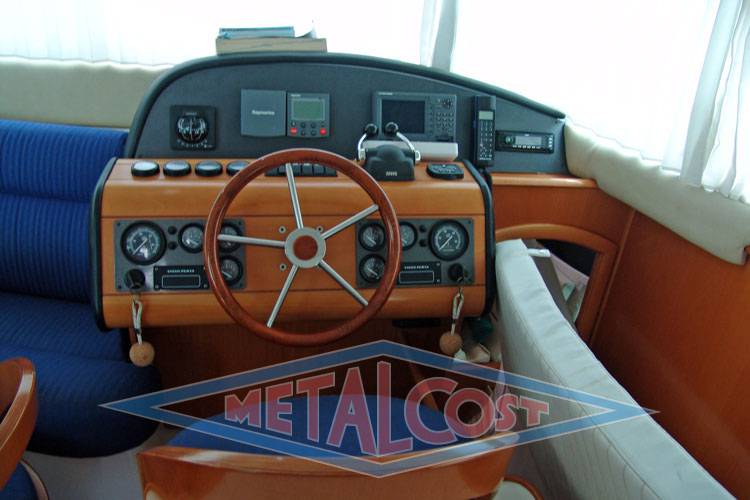 Lagoon Power 43