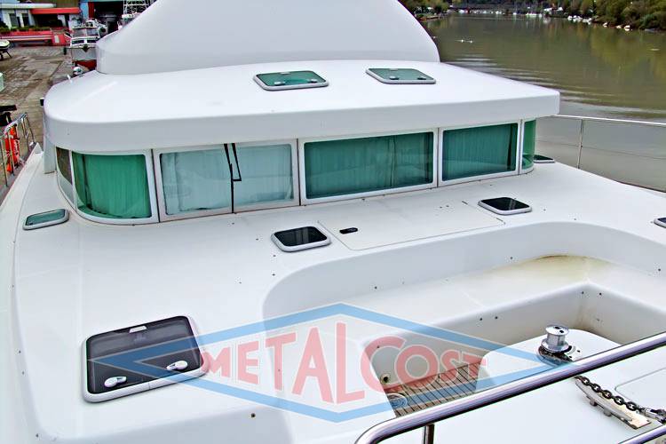 Lagoon Power 43