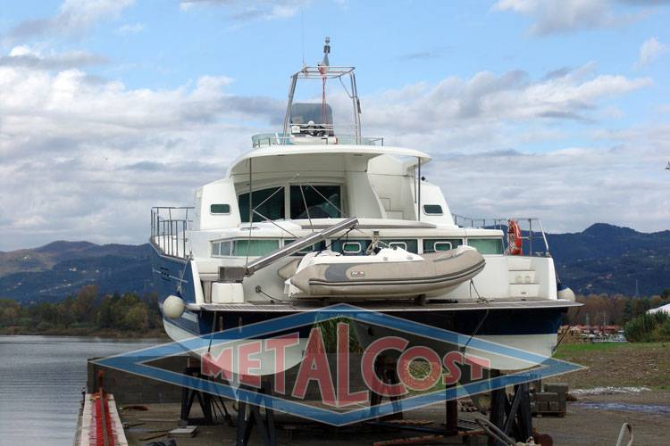 Lagoon Power 43