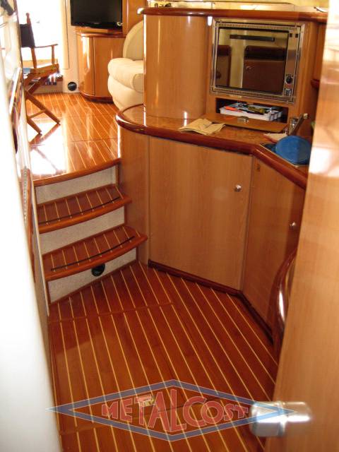 Sealine F 44