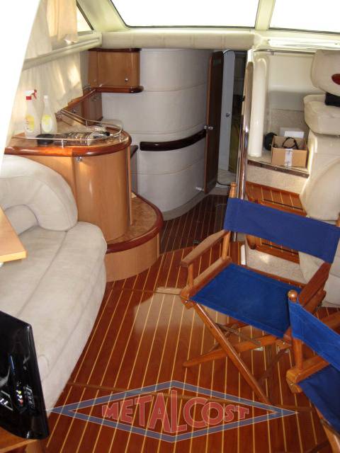 Sealine F 44